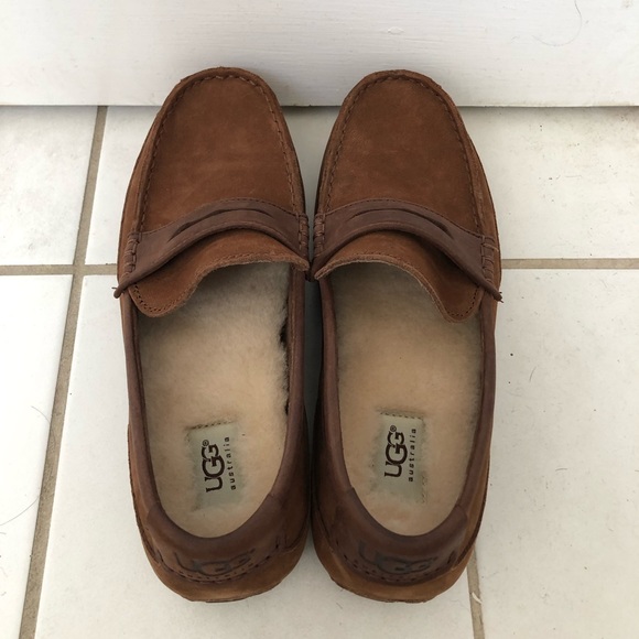 NWT UGG Tucker Twin Soles Driving Shoes in Chestnut Brown main image 3